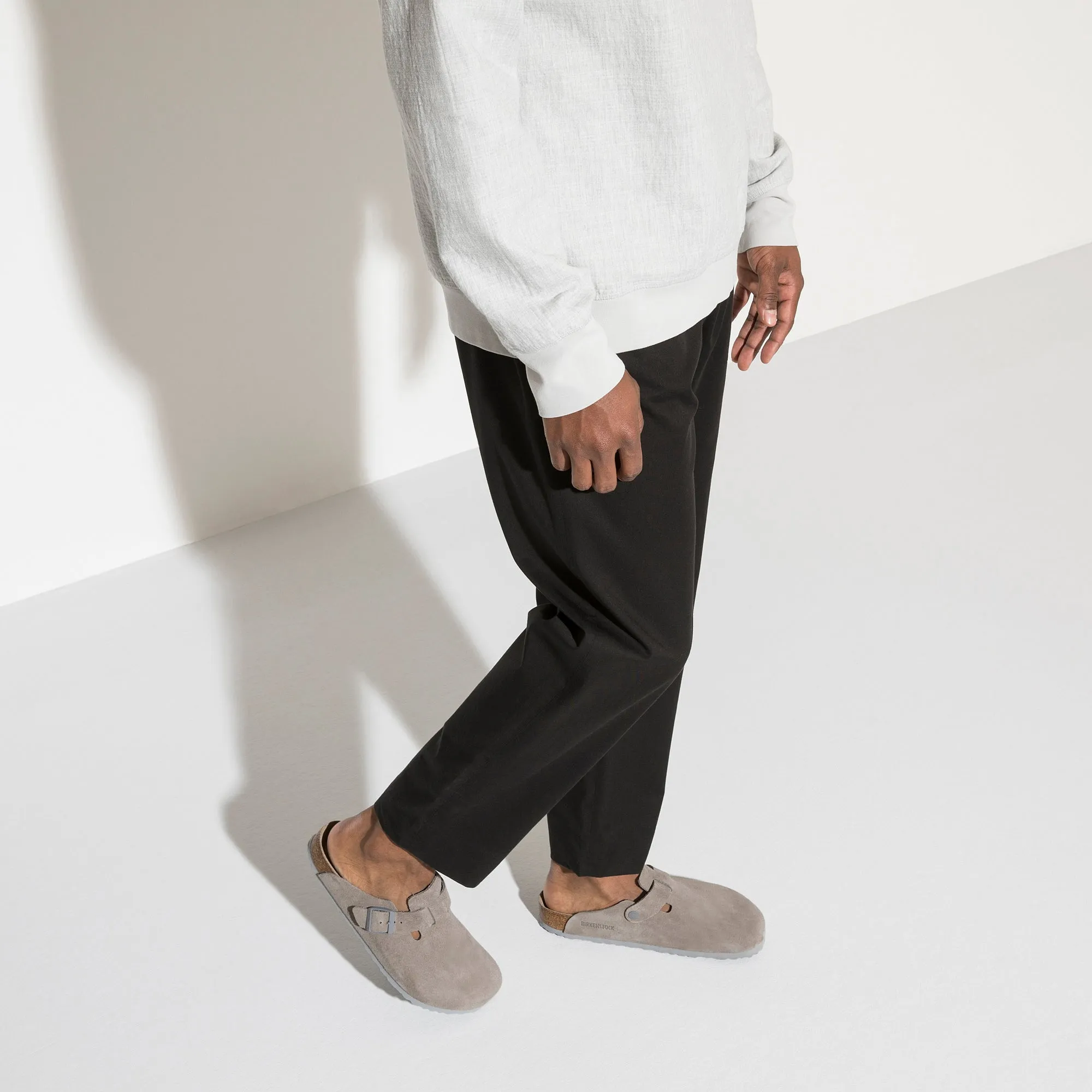 Boston Suede Leather in Stone Coin (Soft Footbed)