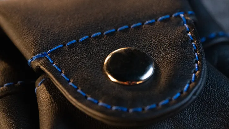 Colour code coin purse - blue by Bob Kohler