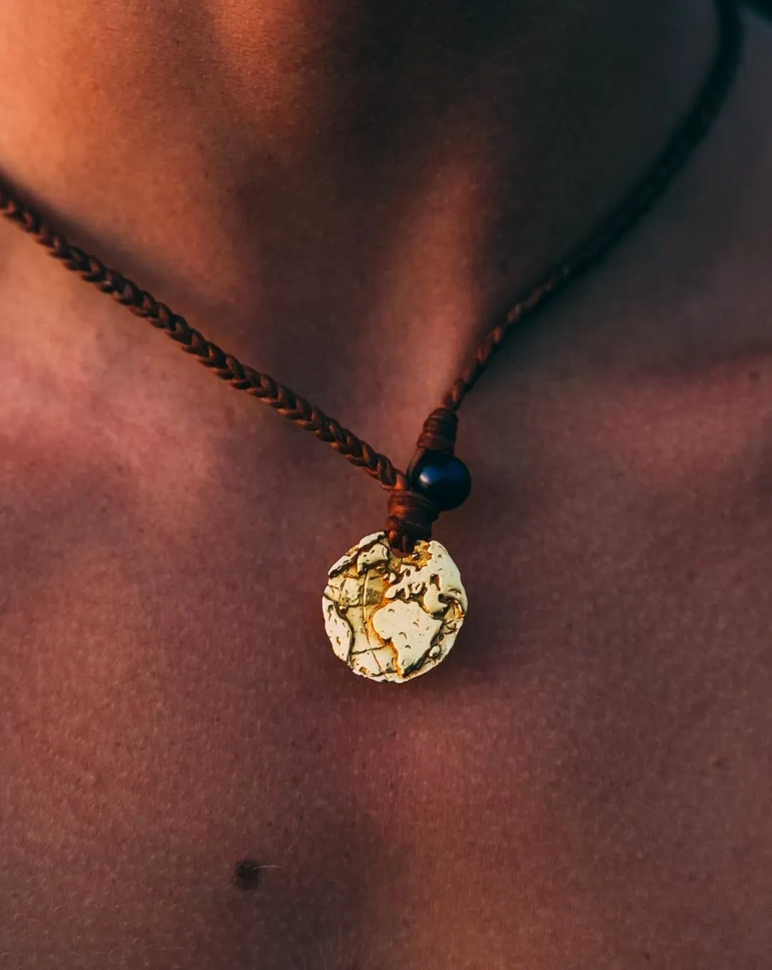 Globe Coin (Gold)