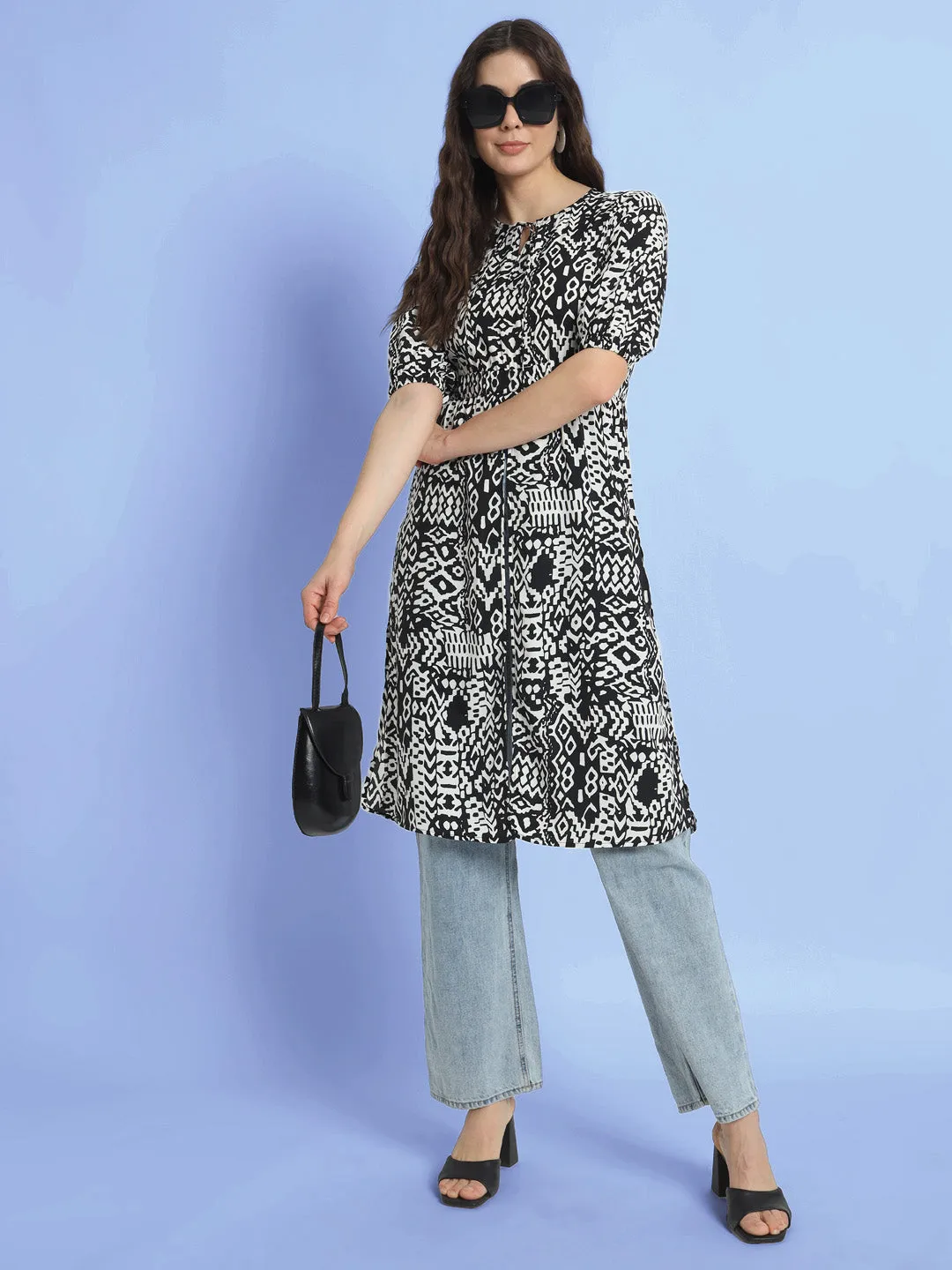 Women Black Printed Crepe Longline Kurti